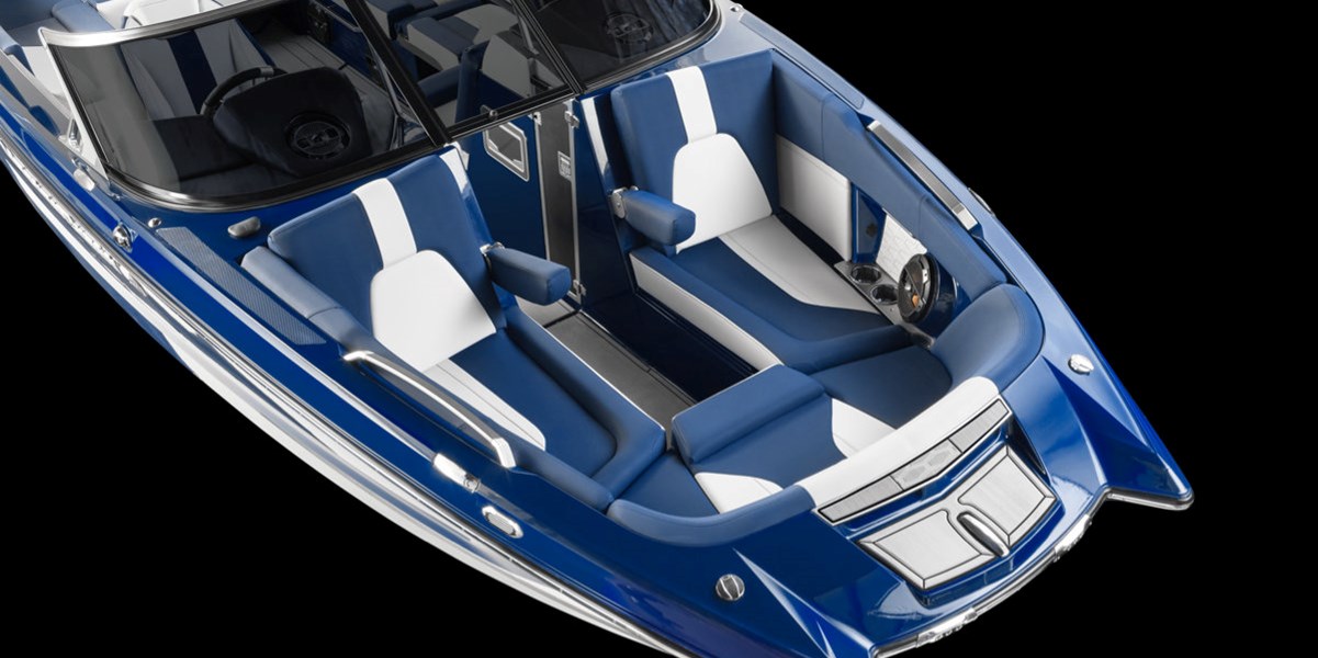 Award Winning Wakesurf Boat Luxury Features Mastercraft X24